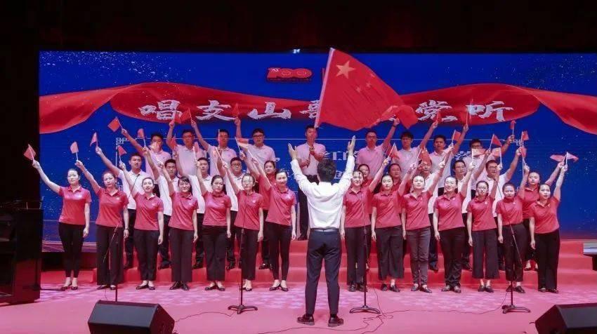 野马和科迈罗哪个好？哪款值得入手？游戏画面