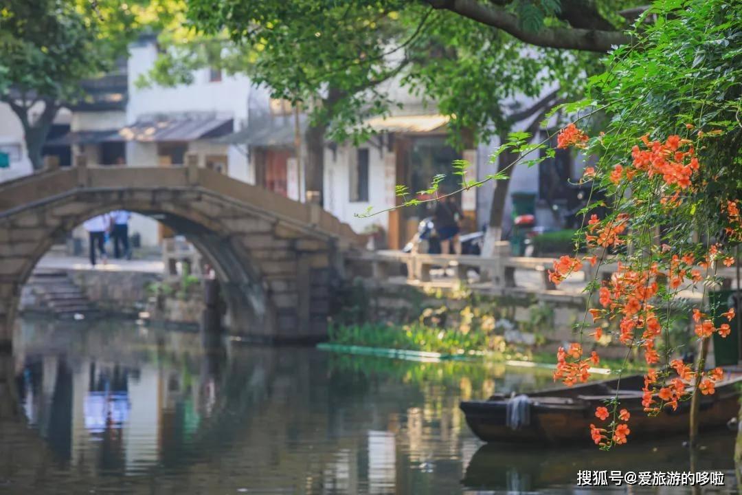 刚安装好PS SC4版的软件为什么一打开素材就自己关掉呢游戏画面